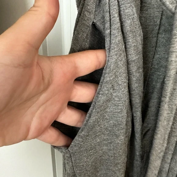 Skims Soft Lounge Robe - Picture 4 of 6